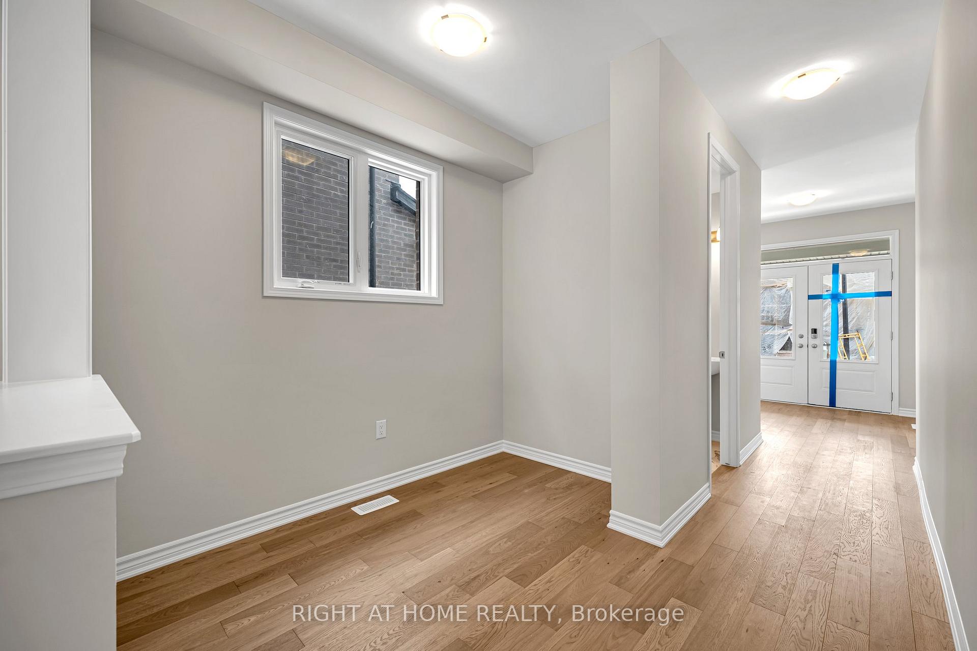 Photo 10 of 1267 Temperance Crescent, Milton, Bowes — HOMEH