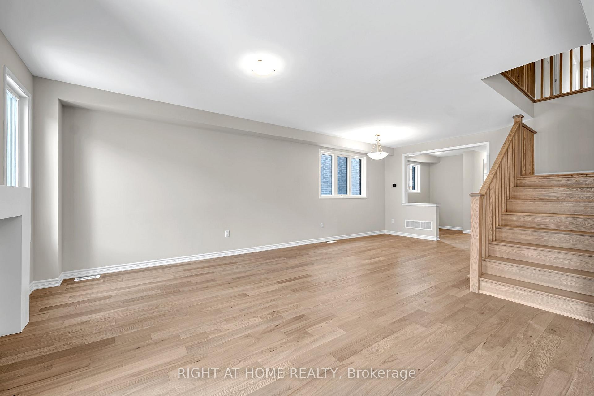 Photo 15 of 1267 Temperance Crescent, Milton, Bowes — HOMEH