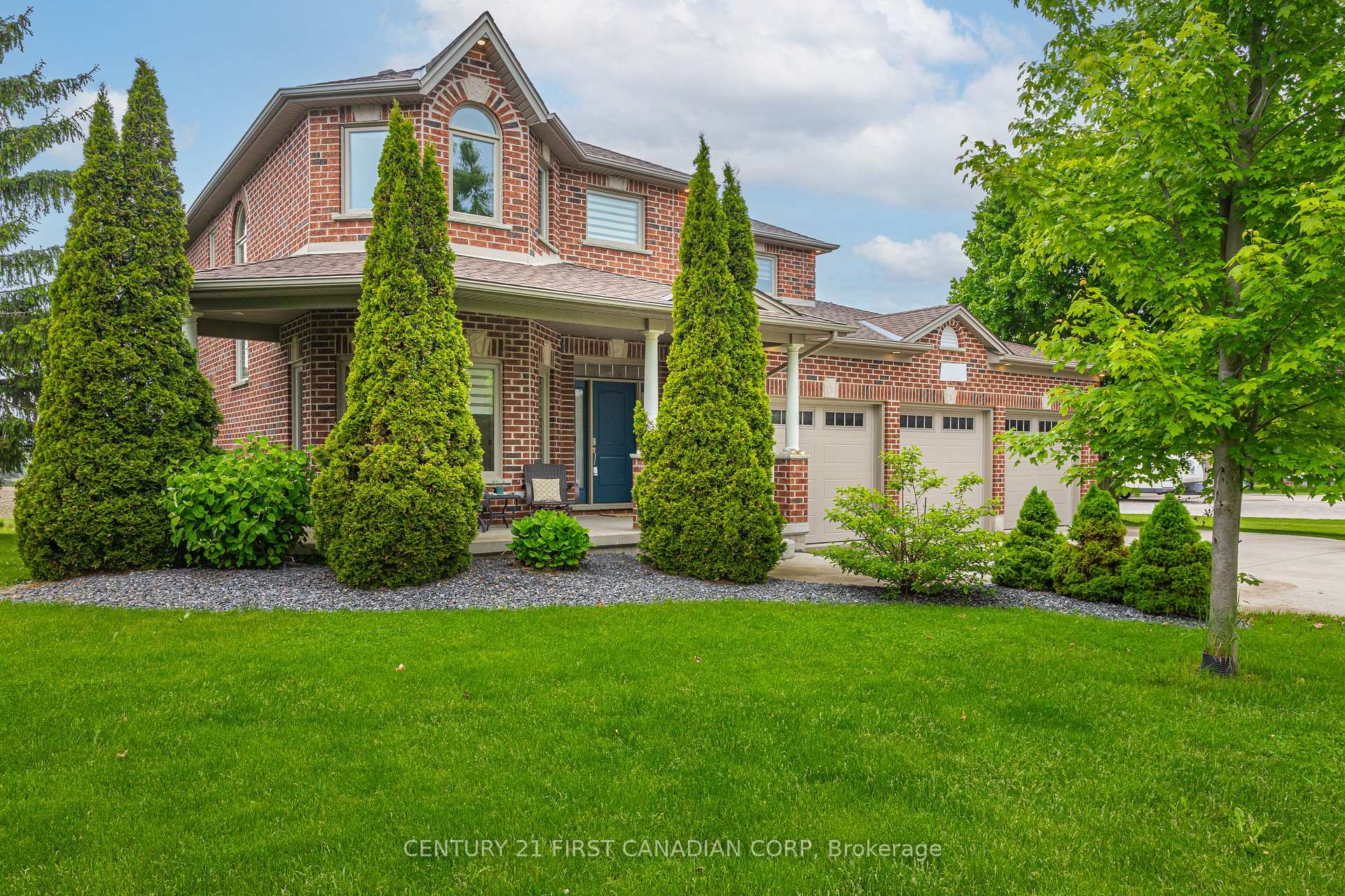 Photo 5 of 23887 Denfield Road, Middlesex Centre, Rural Middlesex Centre — HOMEH