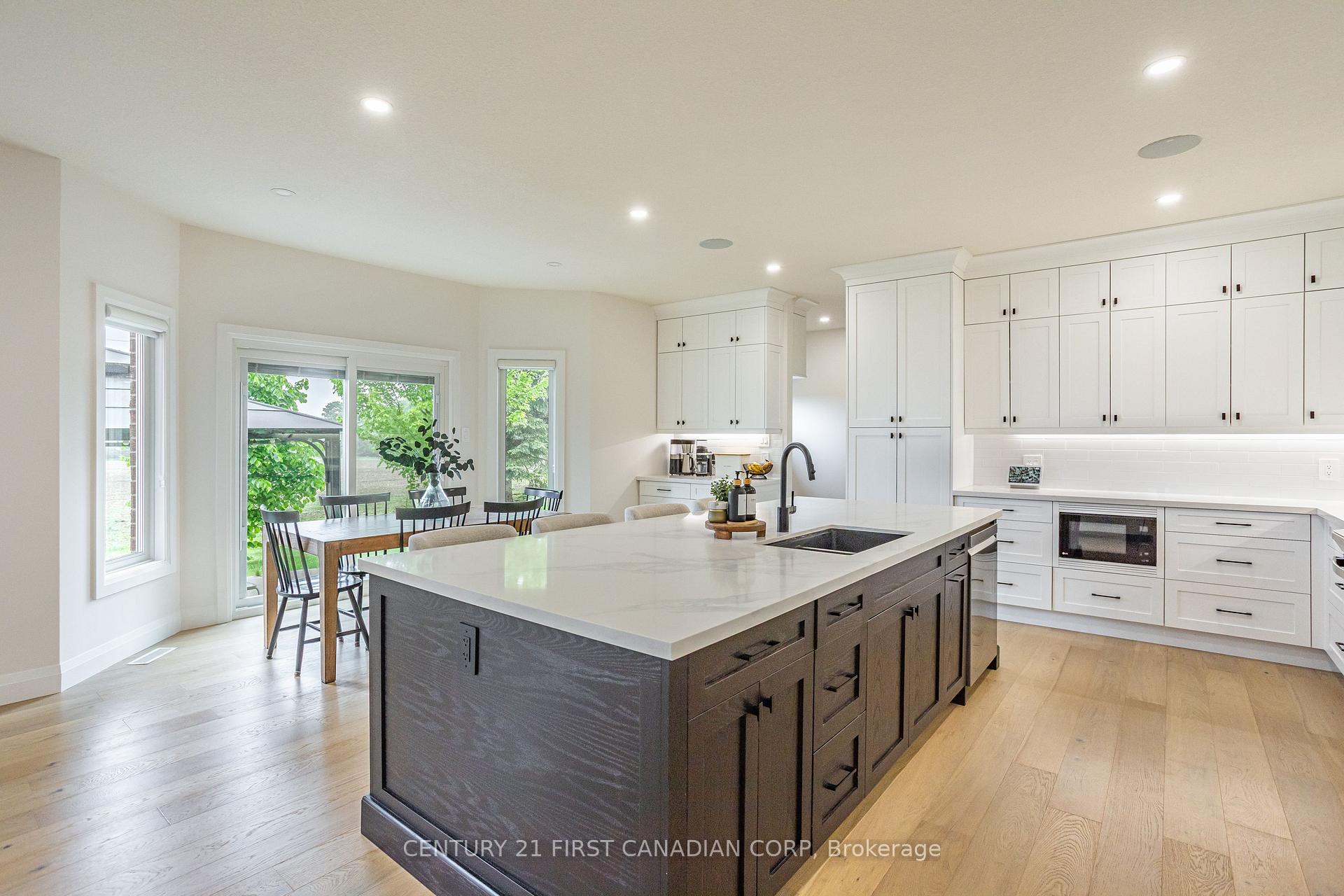 Photo 13 of 23887 Denfield Road, Middlesex Centre, Rural Middlesex Centre — HOMEH