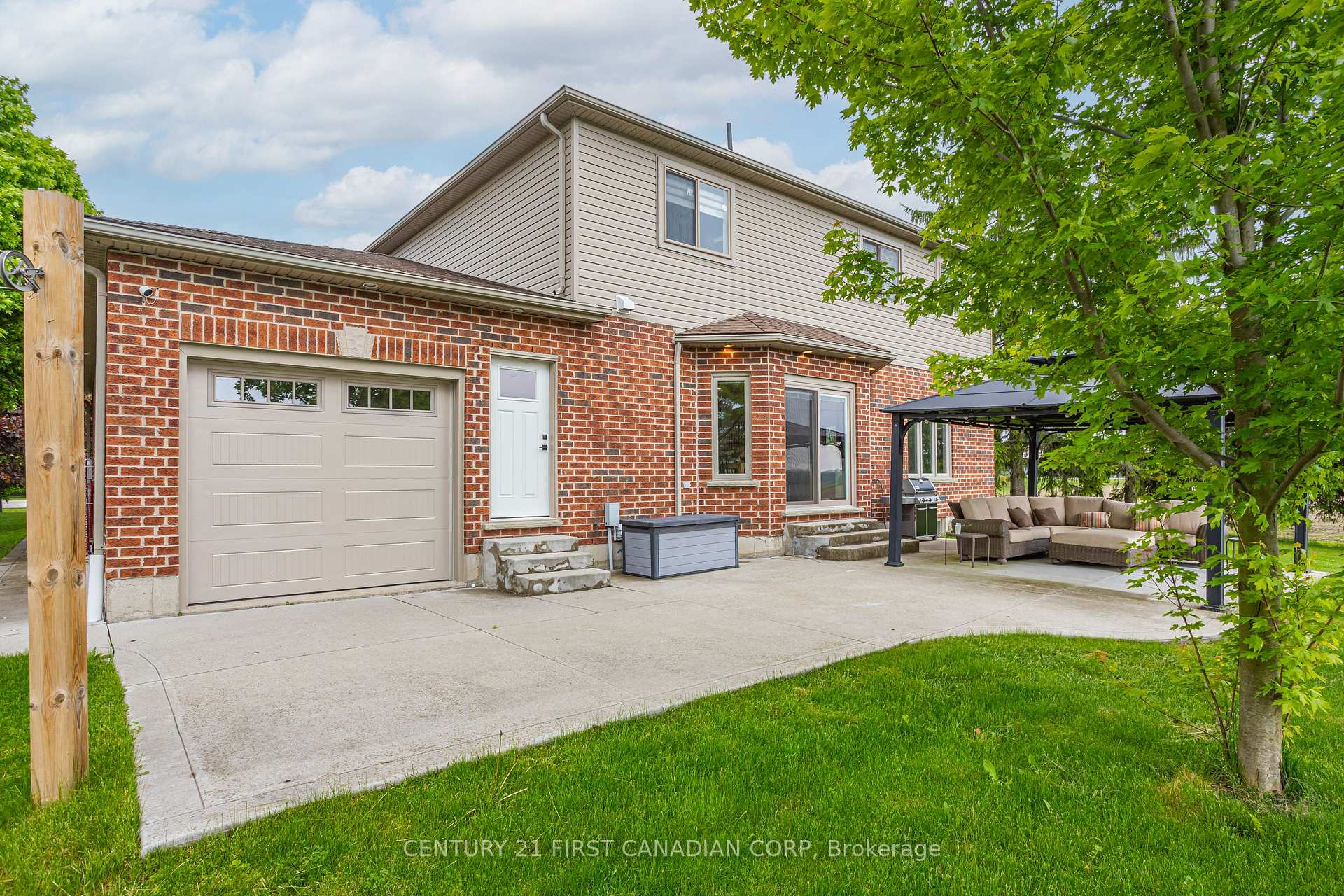 Photo 40 of 23887 Denfield Road, Middlesex Centre, Rural Middlesex Centre — HOMEH
