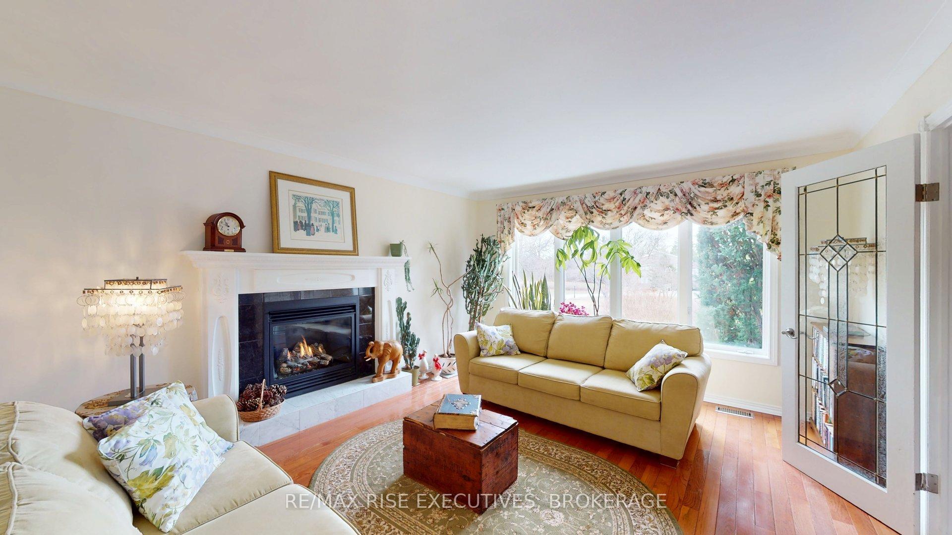Photo 5 of 1957 Rosedale Drive, Kingston, City North of 401 — HOMEH