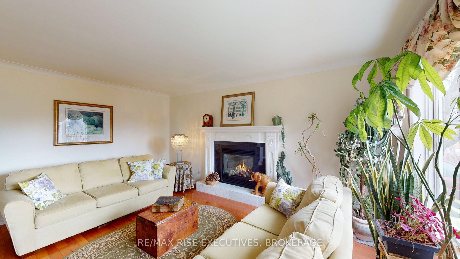 Photo 6 of 1957 Rosedale Drive, Kingston, City North of 401 — HOMEH