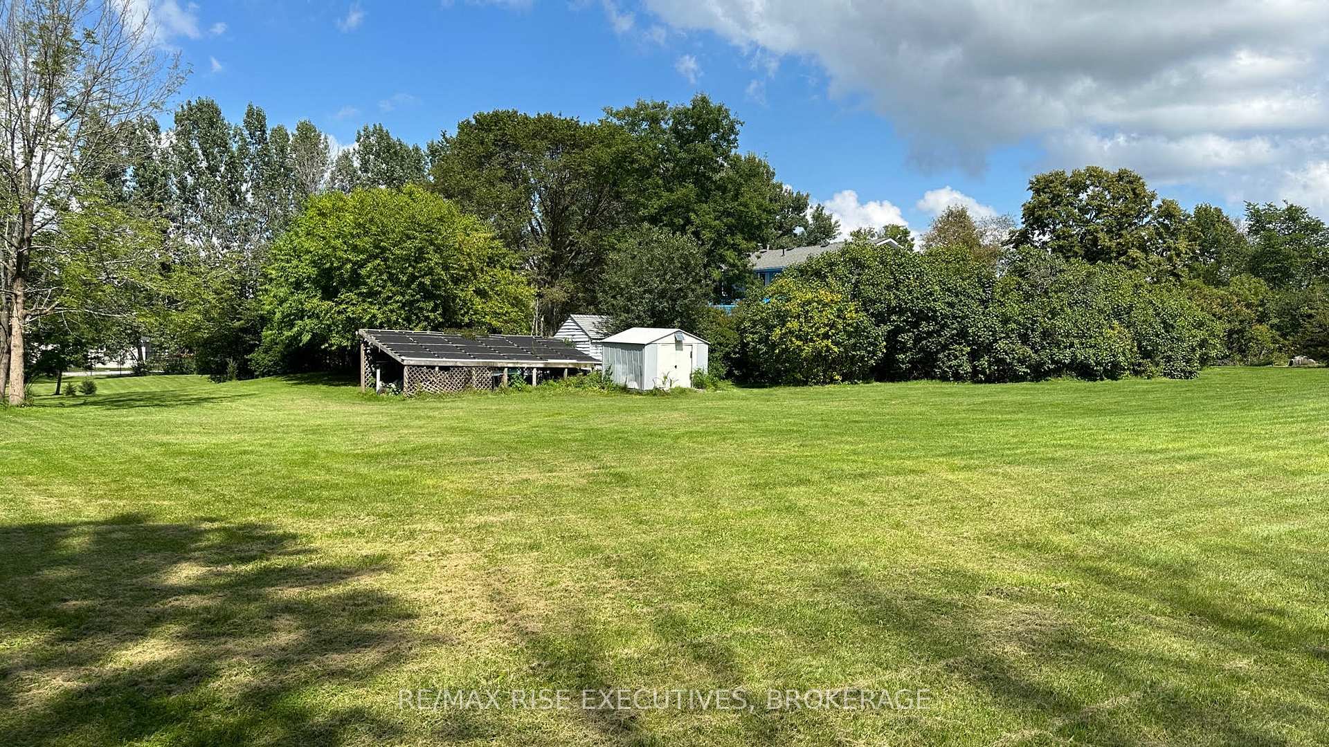 Photo 46 of 1957 Rosedale Drive, Kingston, City North of 401 — HOMEH