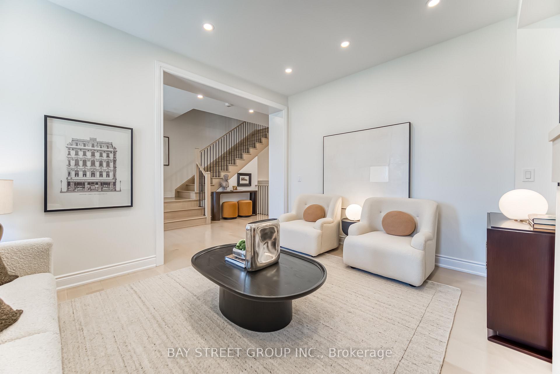 Photo 8 of 7 Kohn Lane, Markham, Angus Glen — HOMEH