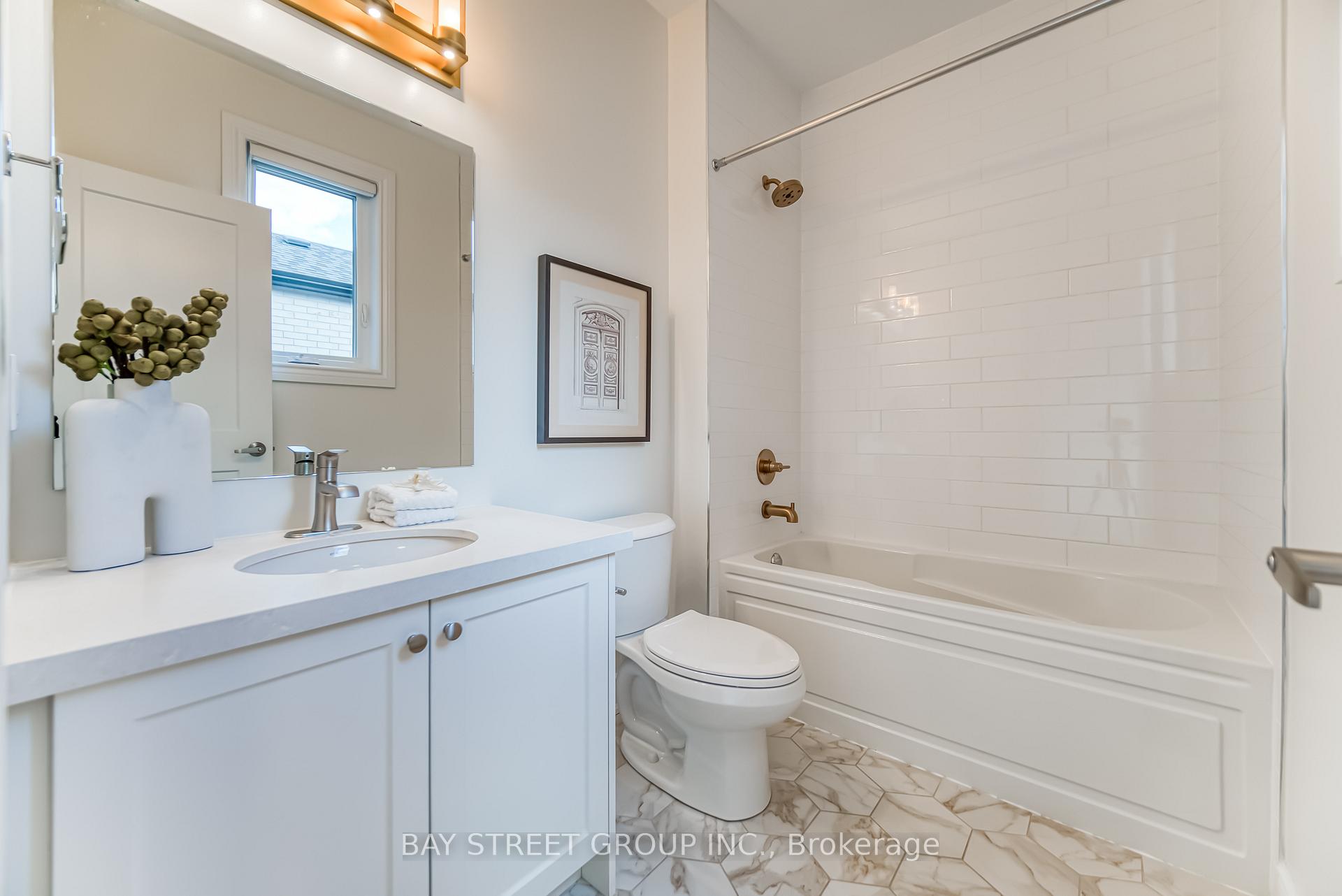 Photo 29 of 7 Kohn Lane, Markham, Angus Glen — HOMEH