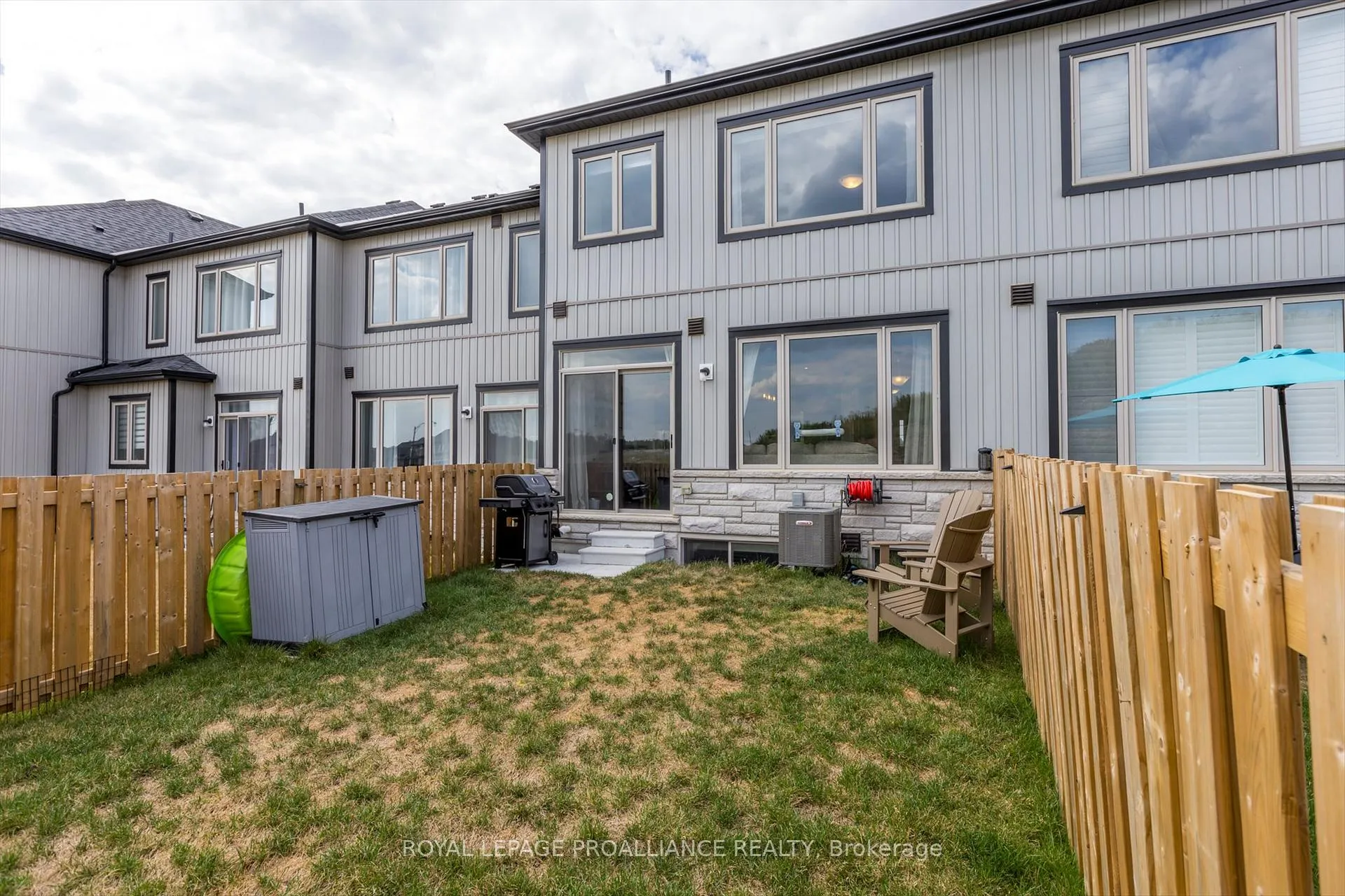 Photo 42 of 115 Pike Street, Peterborough, Monaghan Ward 2 — HOMEH
