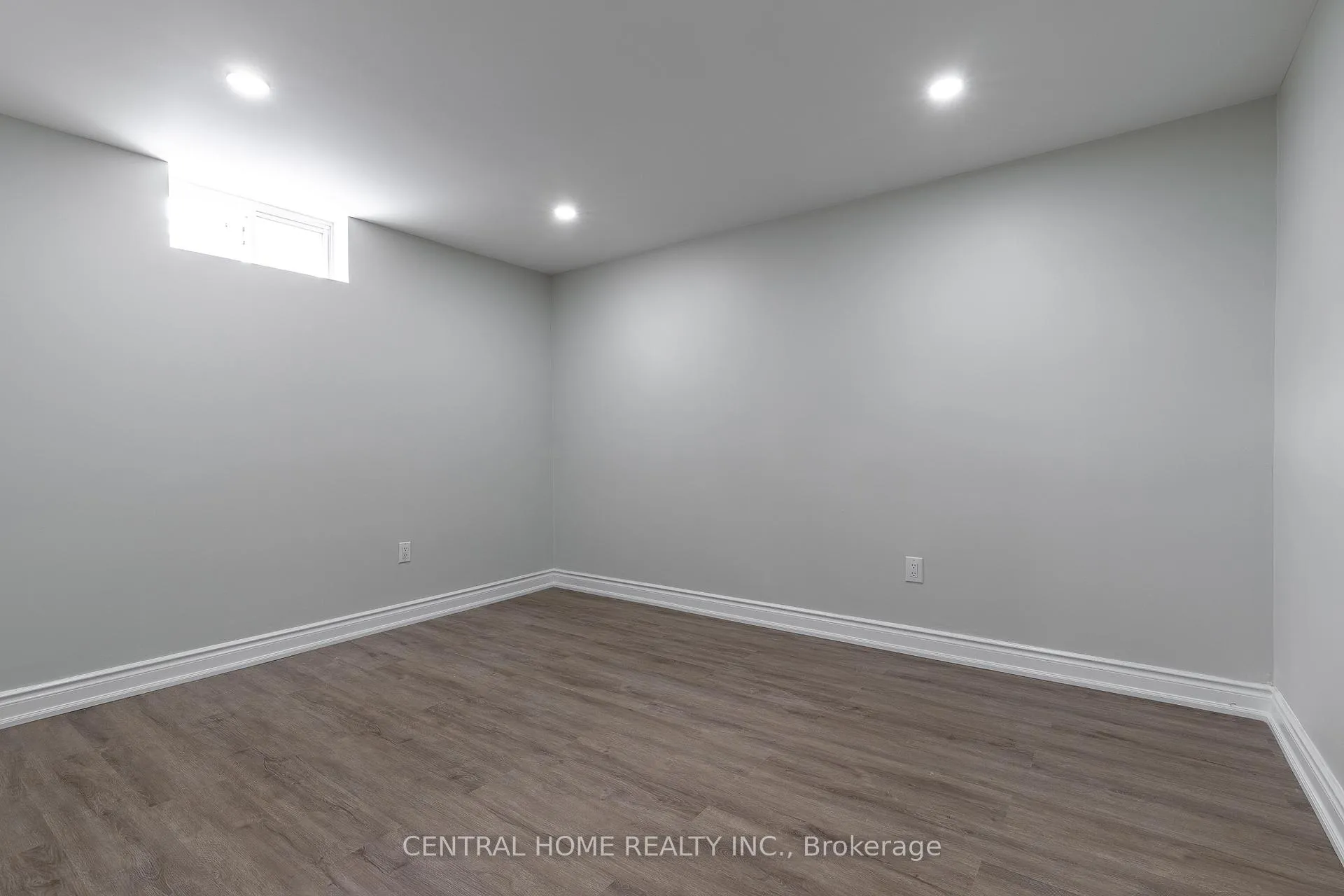 Photo 8 of Unit Bsmt, 17 Alanadale Avenue, Markham, Bullock — HOMEH
