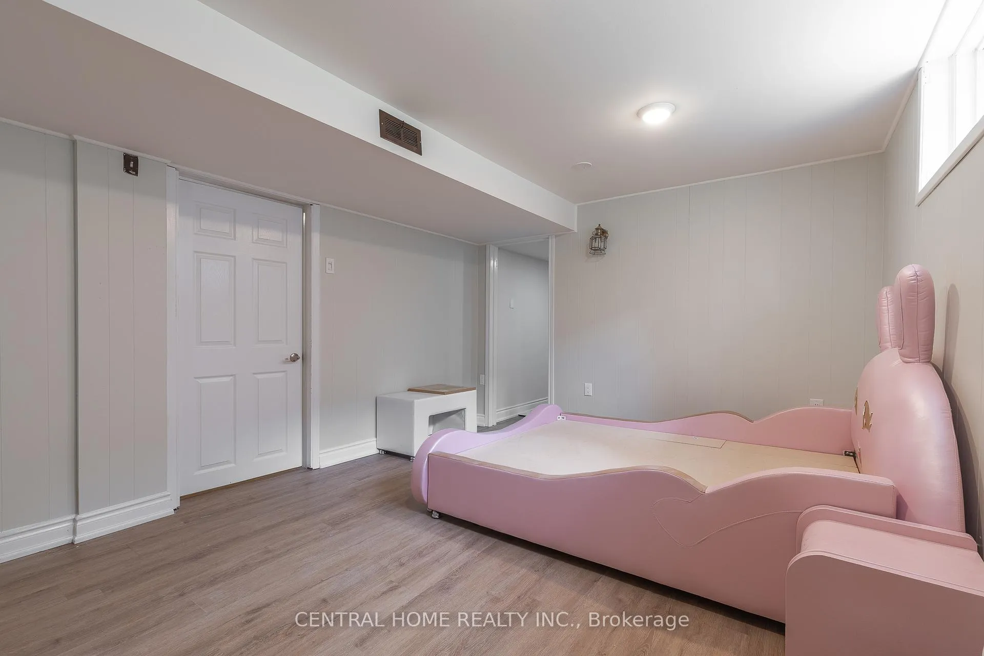 Photo 14 of Unit Bsmt, 17 Alanadale Avenue, Markham, Bullock — HOMEH