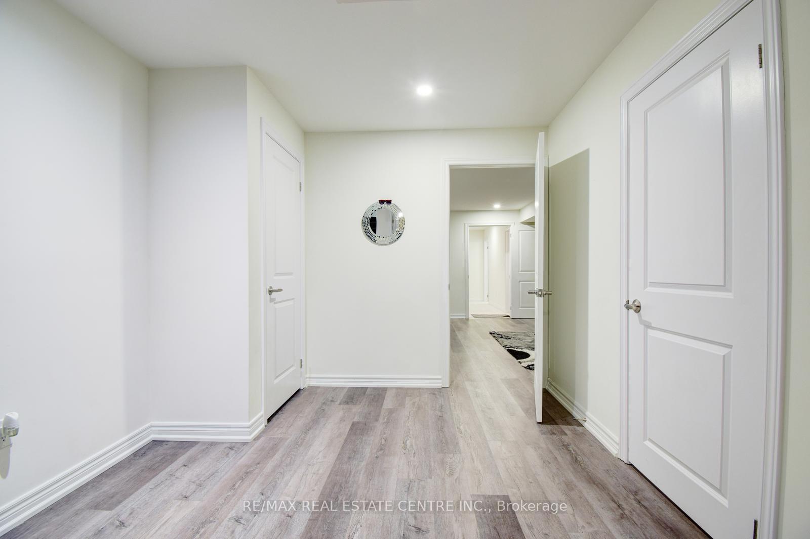 Photo 12 of 1369 Farmstead Drive, Milton, Ford — HOMEH