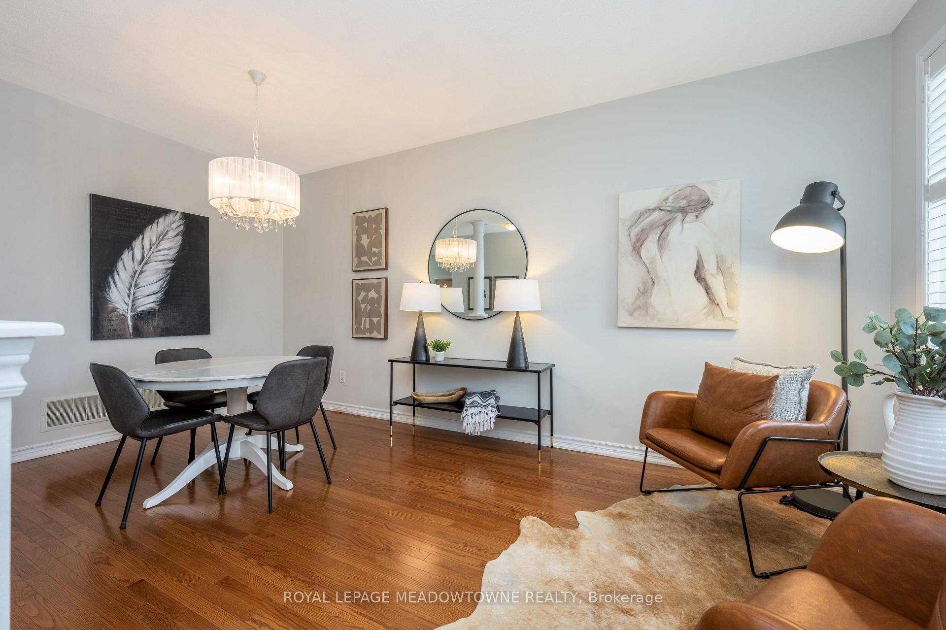Photo 7 of 195 Minto Crescent, Milton, Willmott — HOMEH
