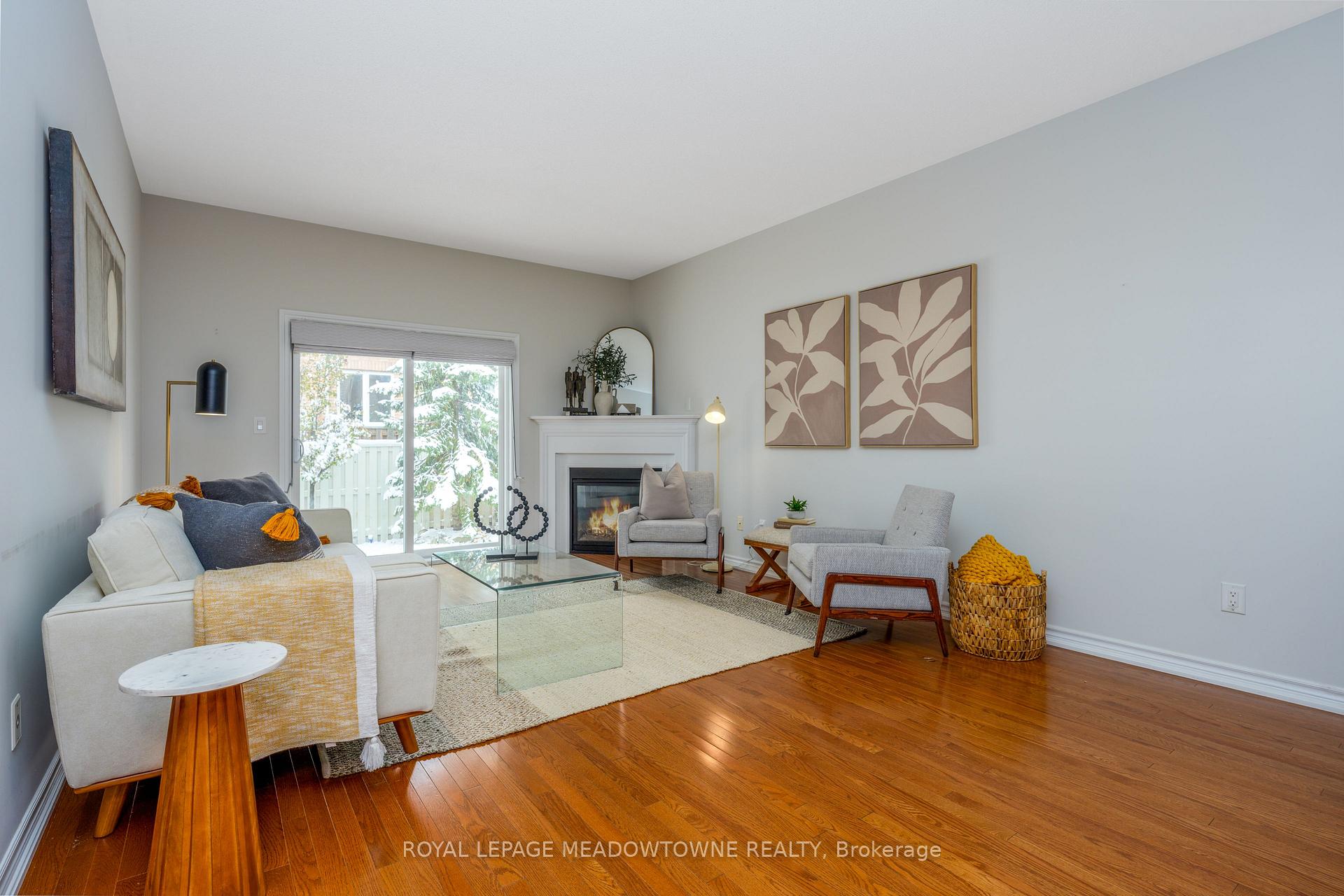 Photo 21 of 195 Minto Crescent, Milton, Willmott — HOMEH