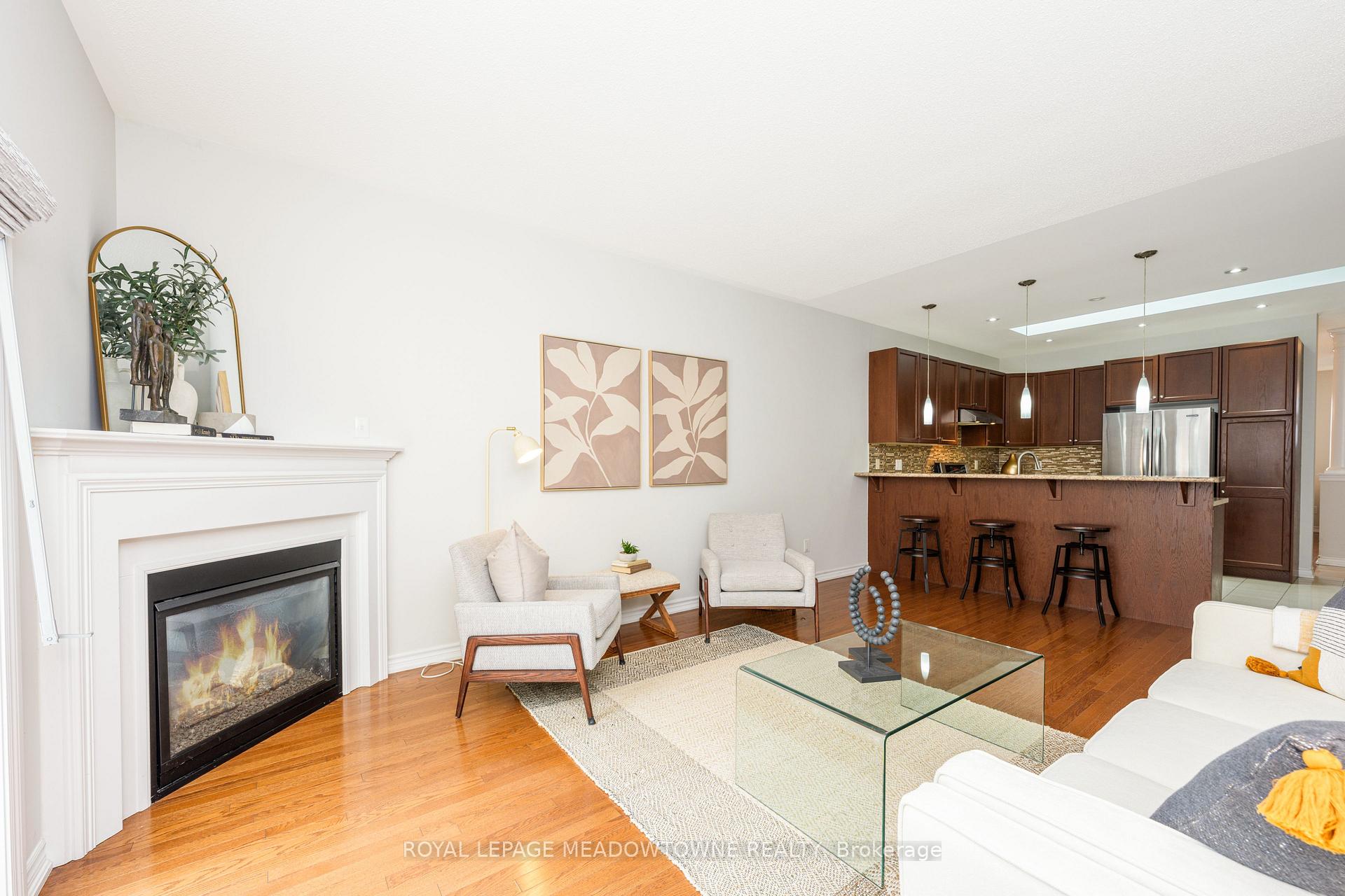 Photo 24 of 195 Minto Crescent, Milton, Willmott — HOMEH