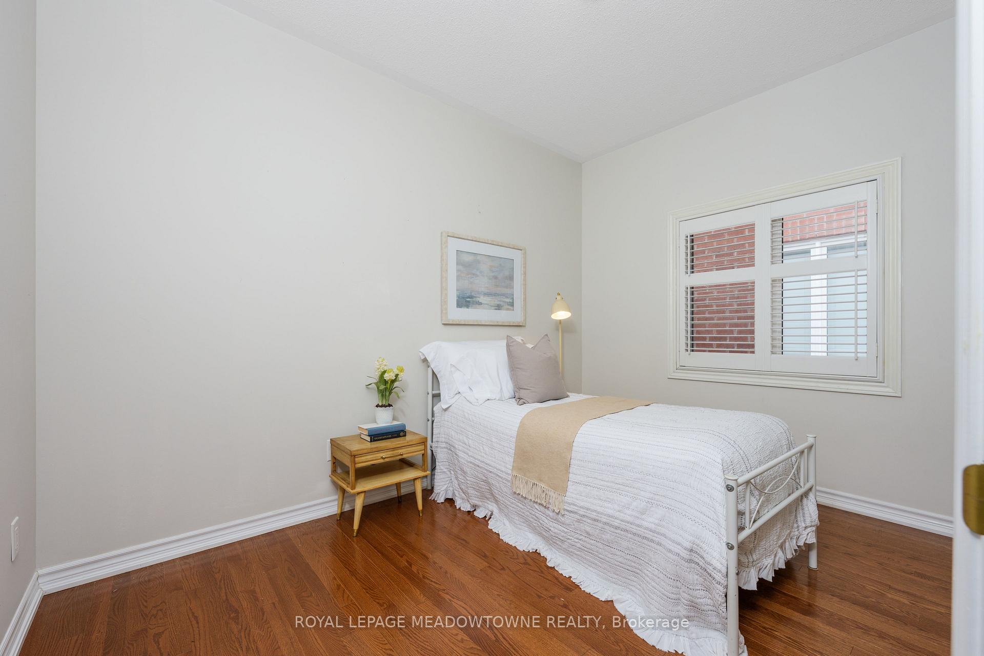 Photo 30 of 195 Minto Crescent, Milton, Willmott — HOMEH