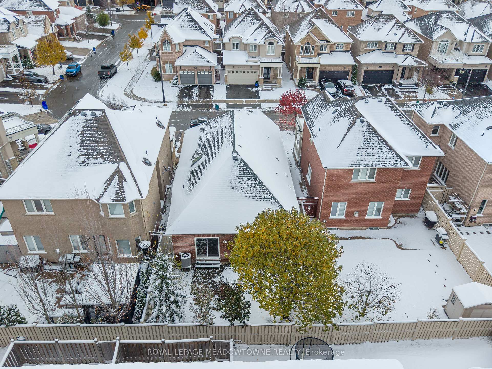 Photo 47 of 195 Minto Crescent, Milton, Willmott — HOMEH