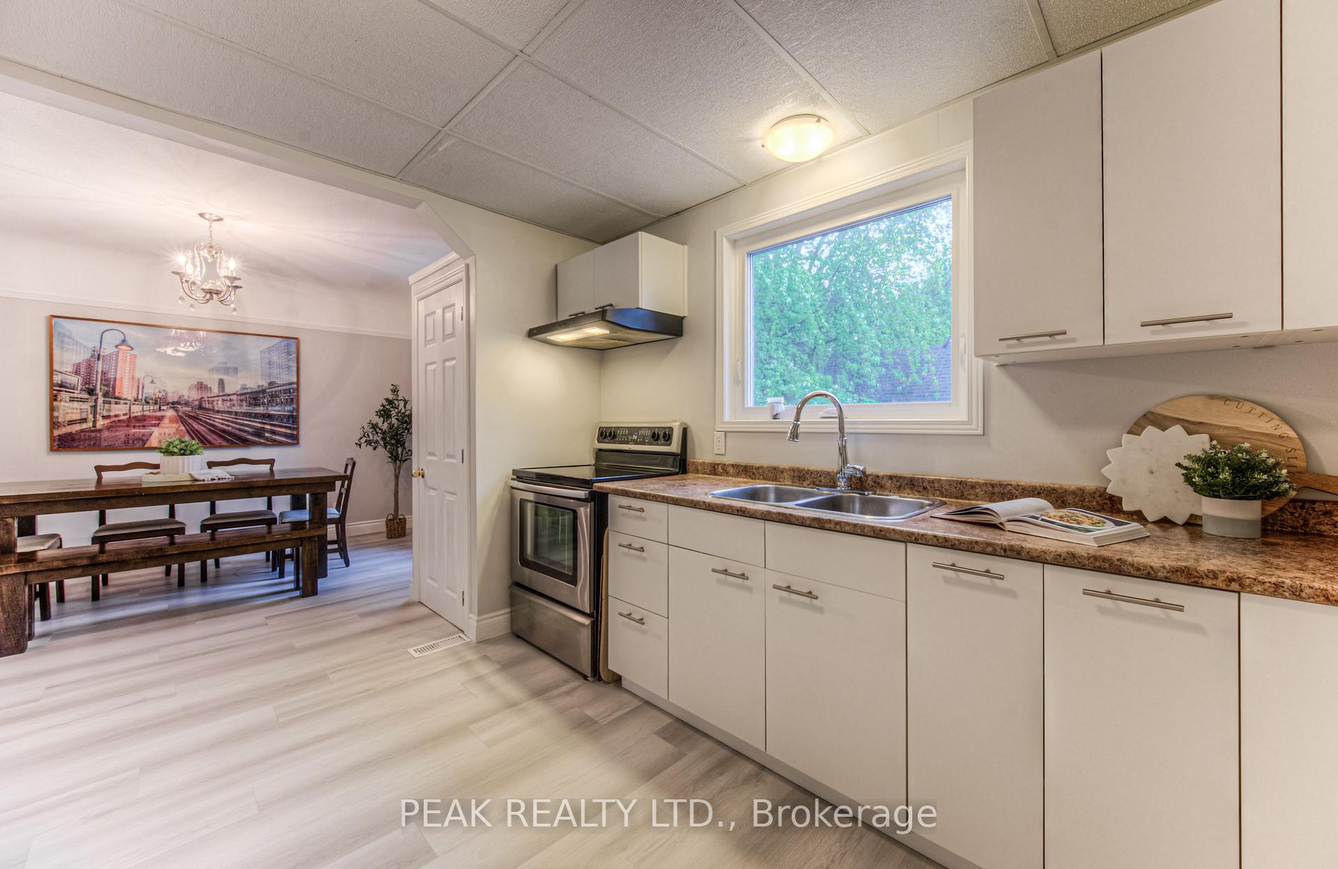 Photo 18 of 19 Ellis Avenue, Kitchener — HOMEH