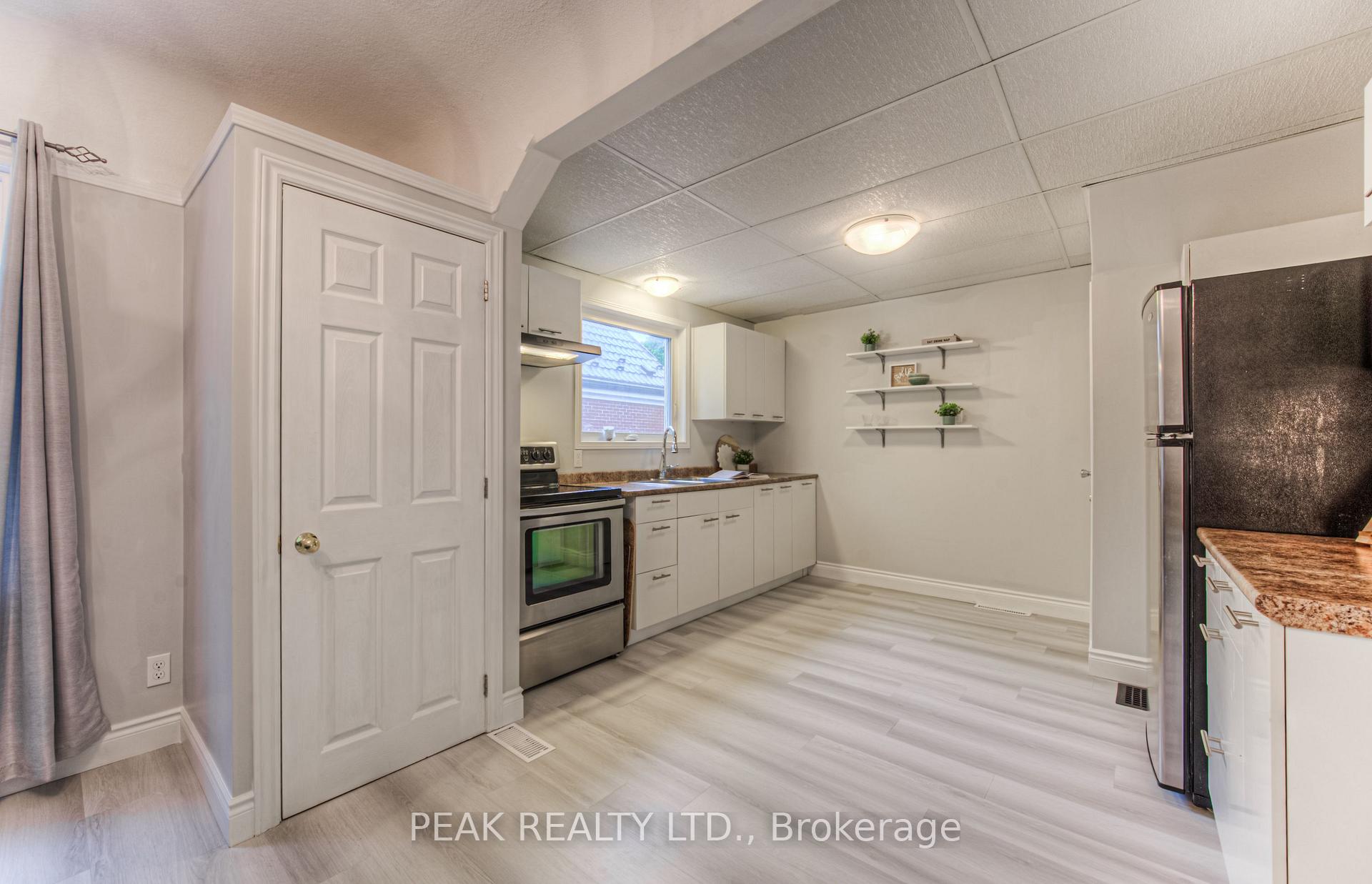 Photo 19 of 19 Ellis Avenue, Kitchener — HOMEH
