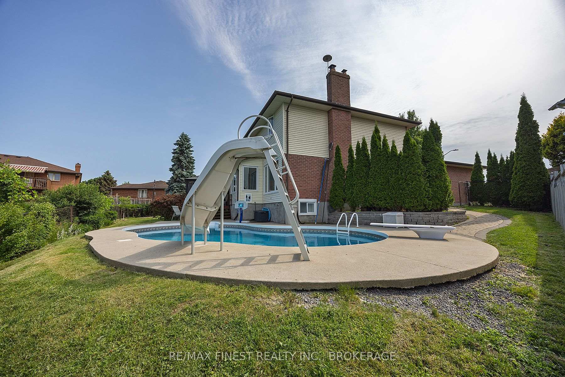 Photo 10 of 678 Summerfield Place, Kingston, East Gardiners Rd — HOMEH
