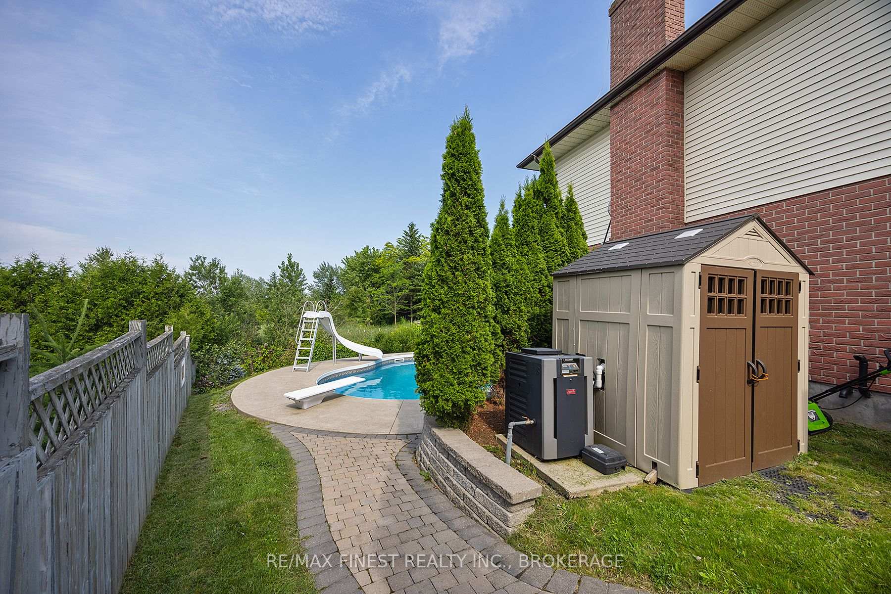 Photo 14 of 678 Summerfield Place, Kingston, East Gardiners Rd — HOMEH