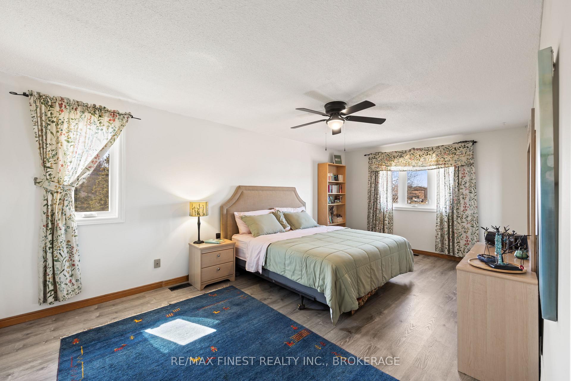 Photo 31 of 678 Summerfield Place, Kingston, East Gardiners Rd — HOMEH