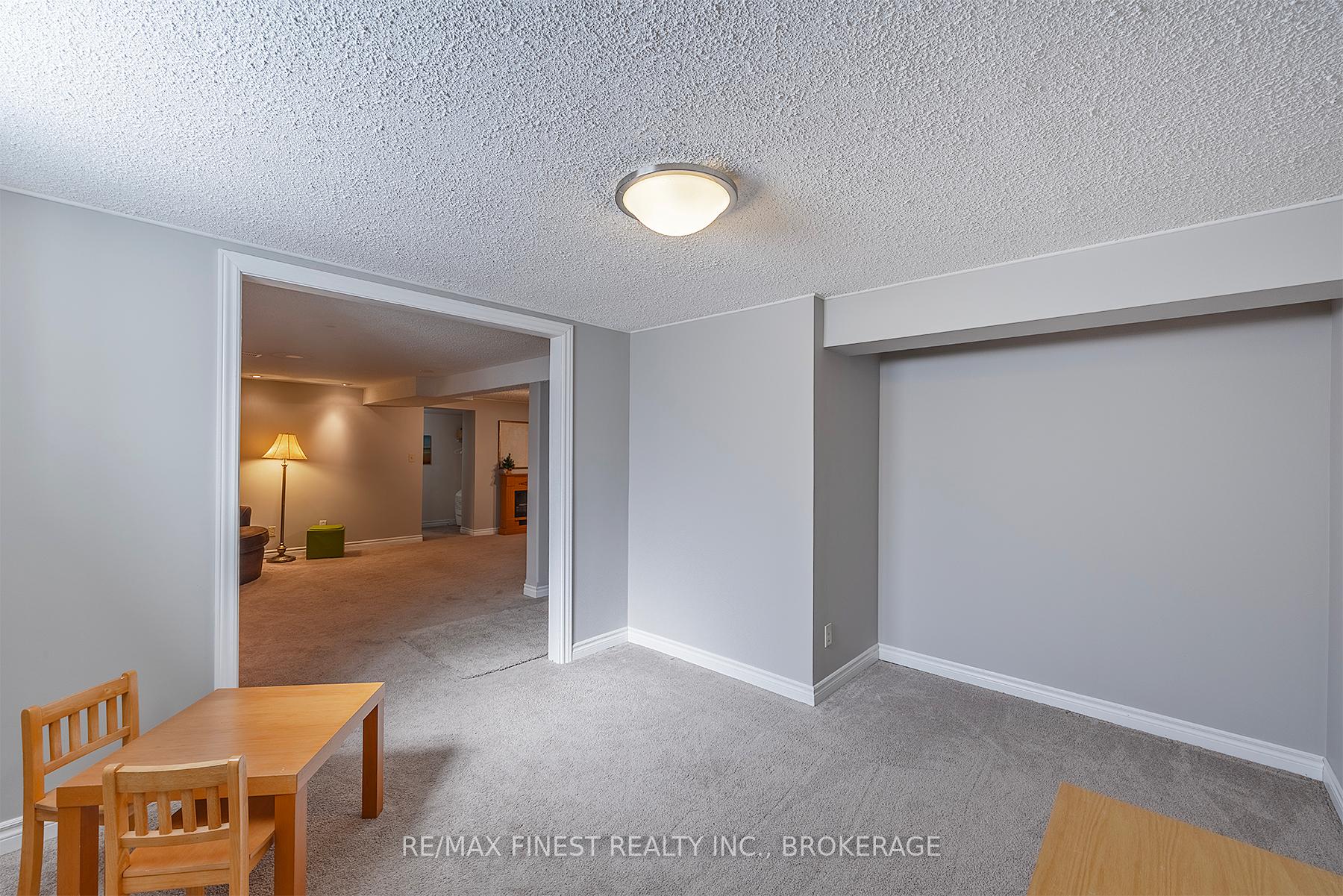 Photo 44 of 678 Summerfield Place, Kingston, East Gardiners Rd — HOMEH