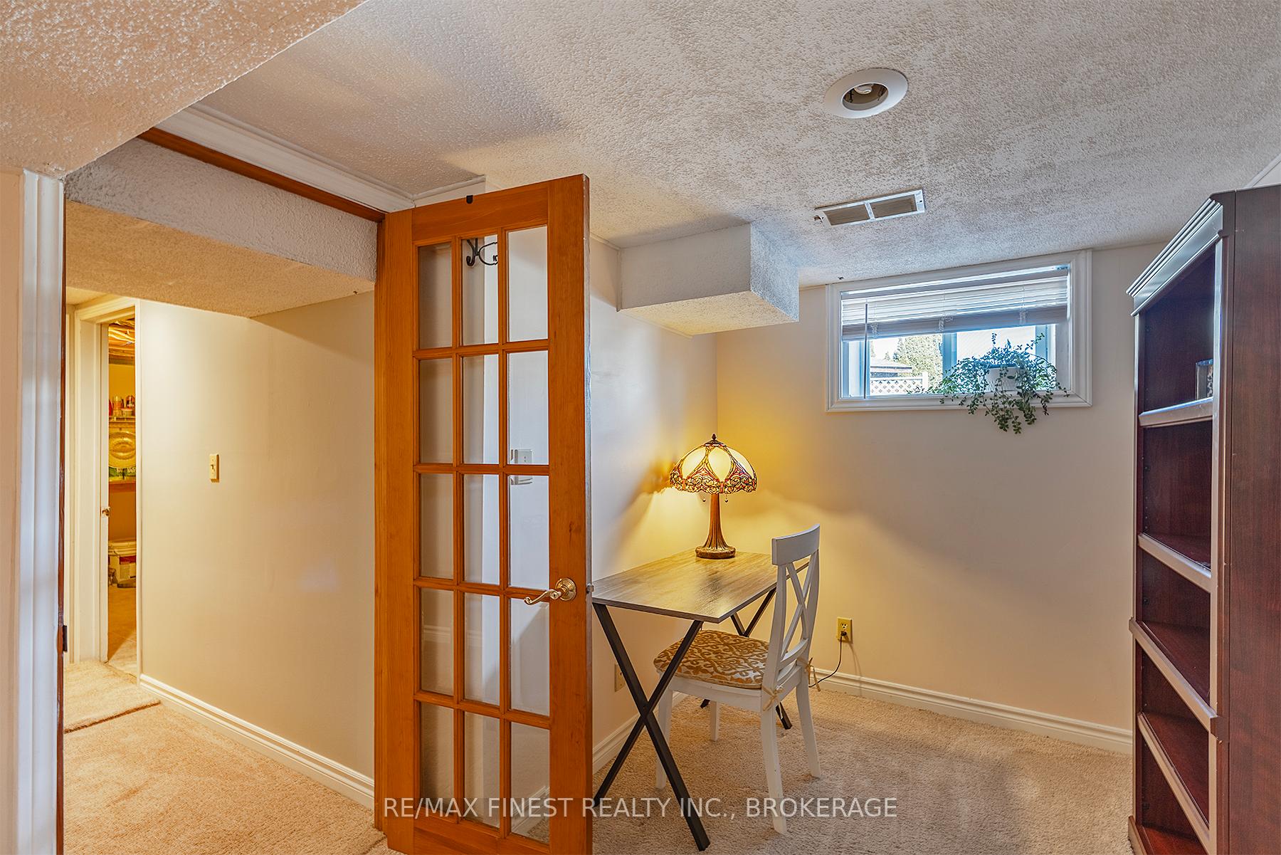 Photo 49 of 678 Summerfield Place, Kingston, East Gardiners Rd — HOMEH