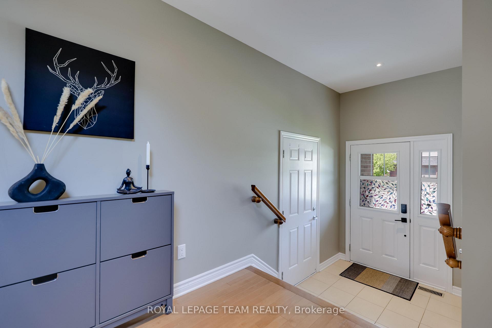 Photo 8 of 458 Brettonwood Ridge, Ottawa, Kanata - Kanata Lakes/Heritage Hills — HOMEH