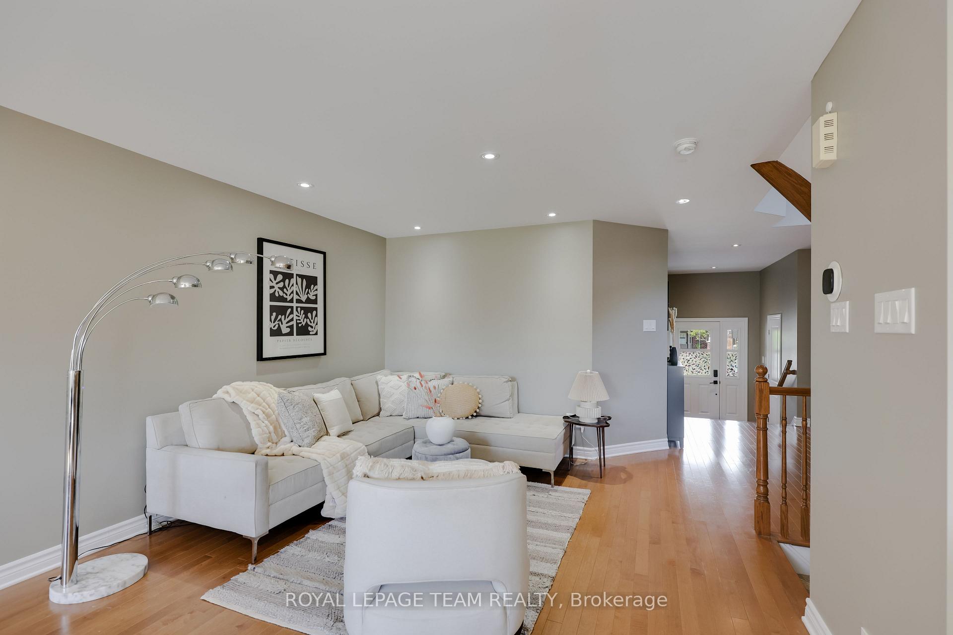 Photo 14 of 458 Brettonwood Ridge, Ottawa, Kanata - Kanata Lakes/Heritage Hills — HOMEH