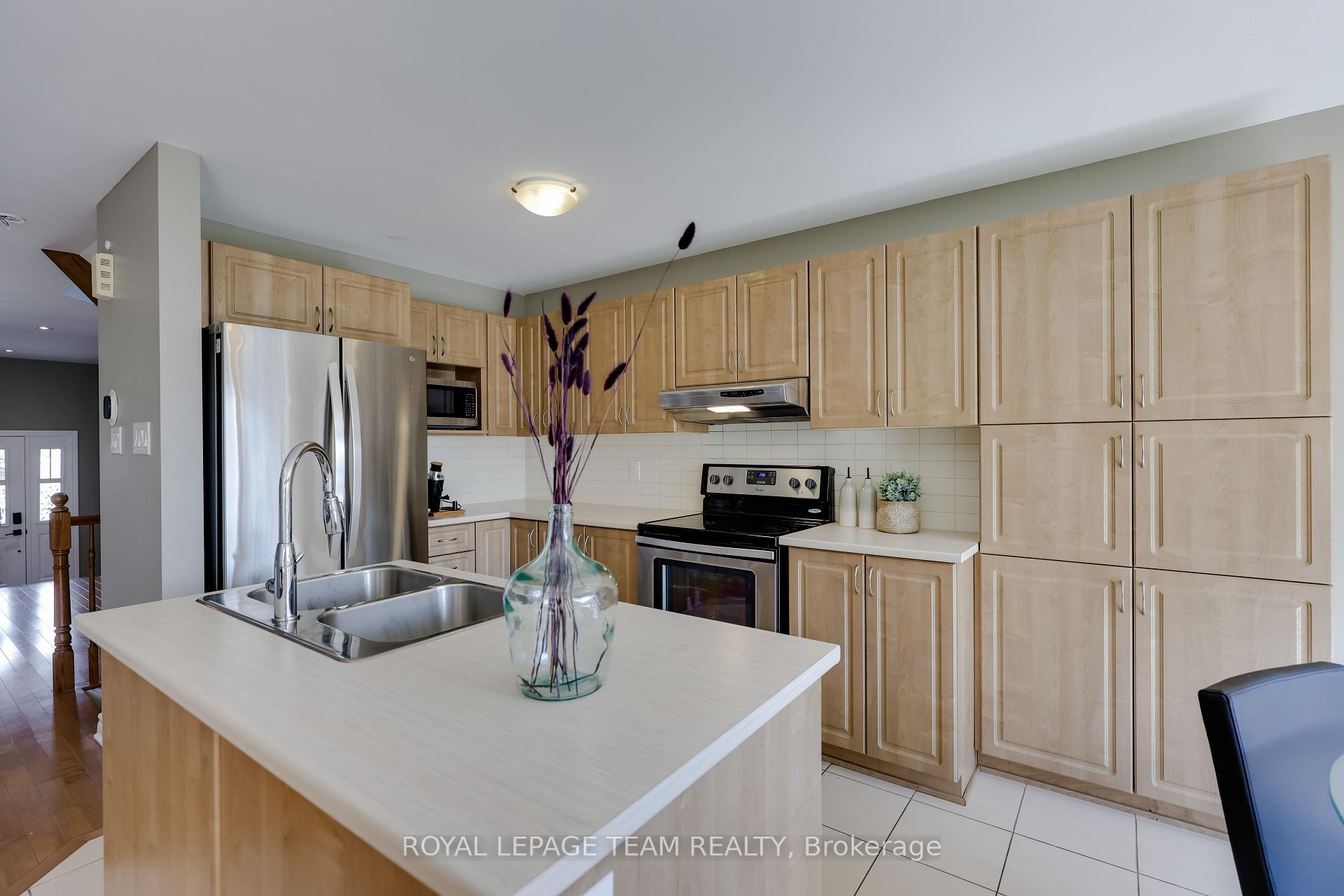 Photo 18 of 458 Brettonwood Ridge, Ottawa, Kanata - Kanata Lakes/Heritage Hills — HOMEH