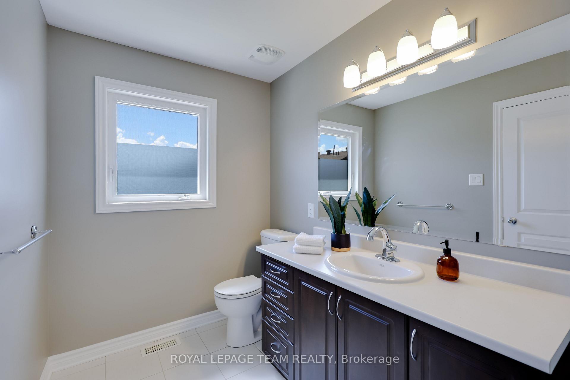 Photo 27 of 458 Brettonwood Ridge, Ottawa, Kanata - Kanata Lakes/Heritage Hills — HOMEH