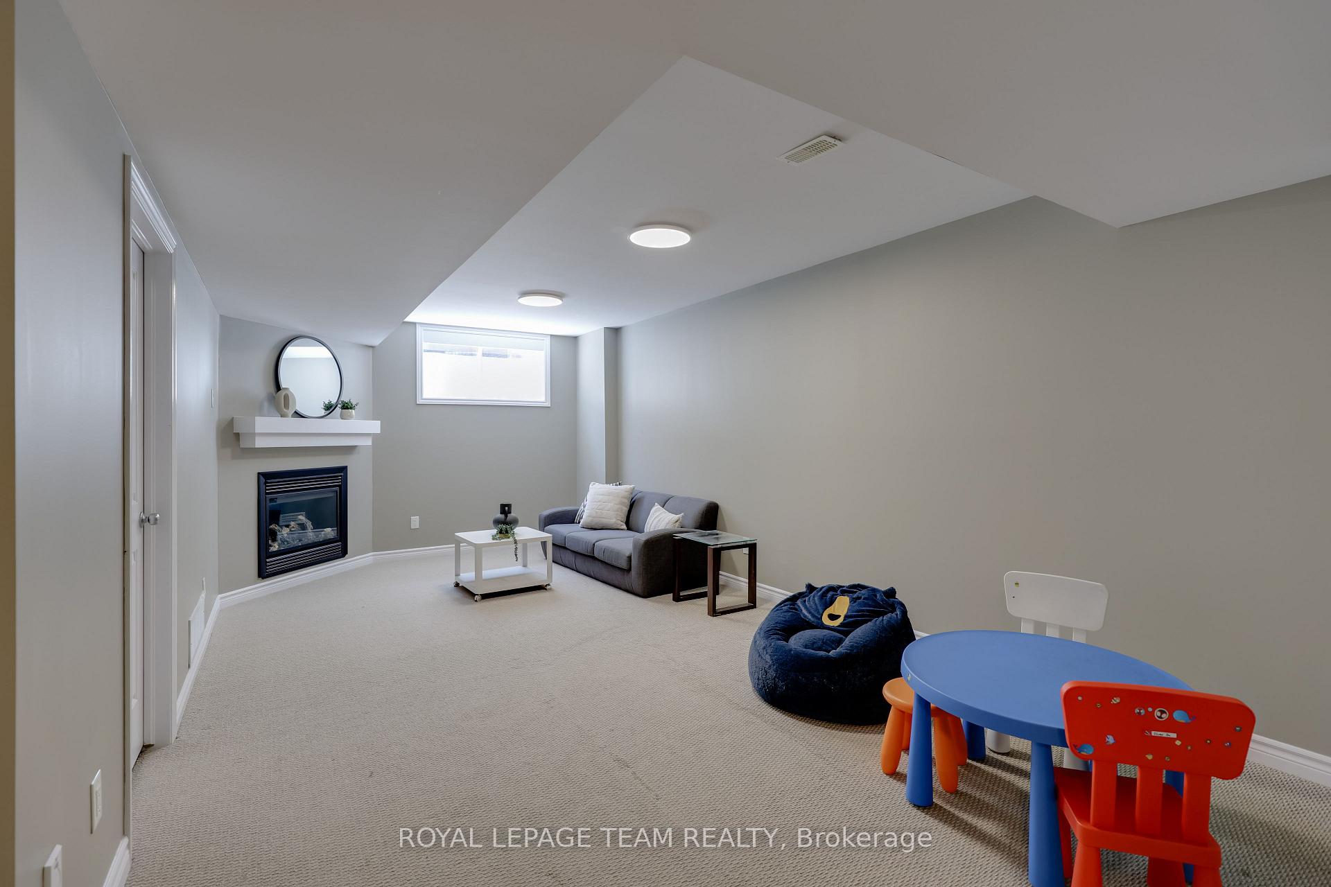 Photo 37 of 458 Brettonwood Ridge, Ottawa, Kanata - Kanata Lakes/Heritage Hills — HOMEH