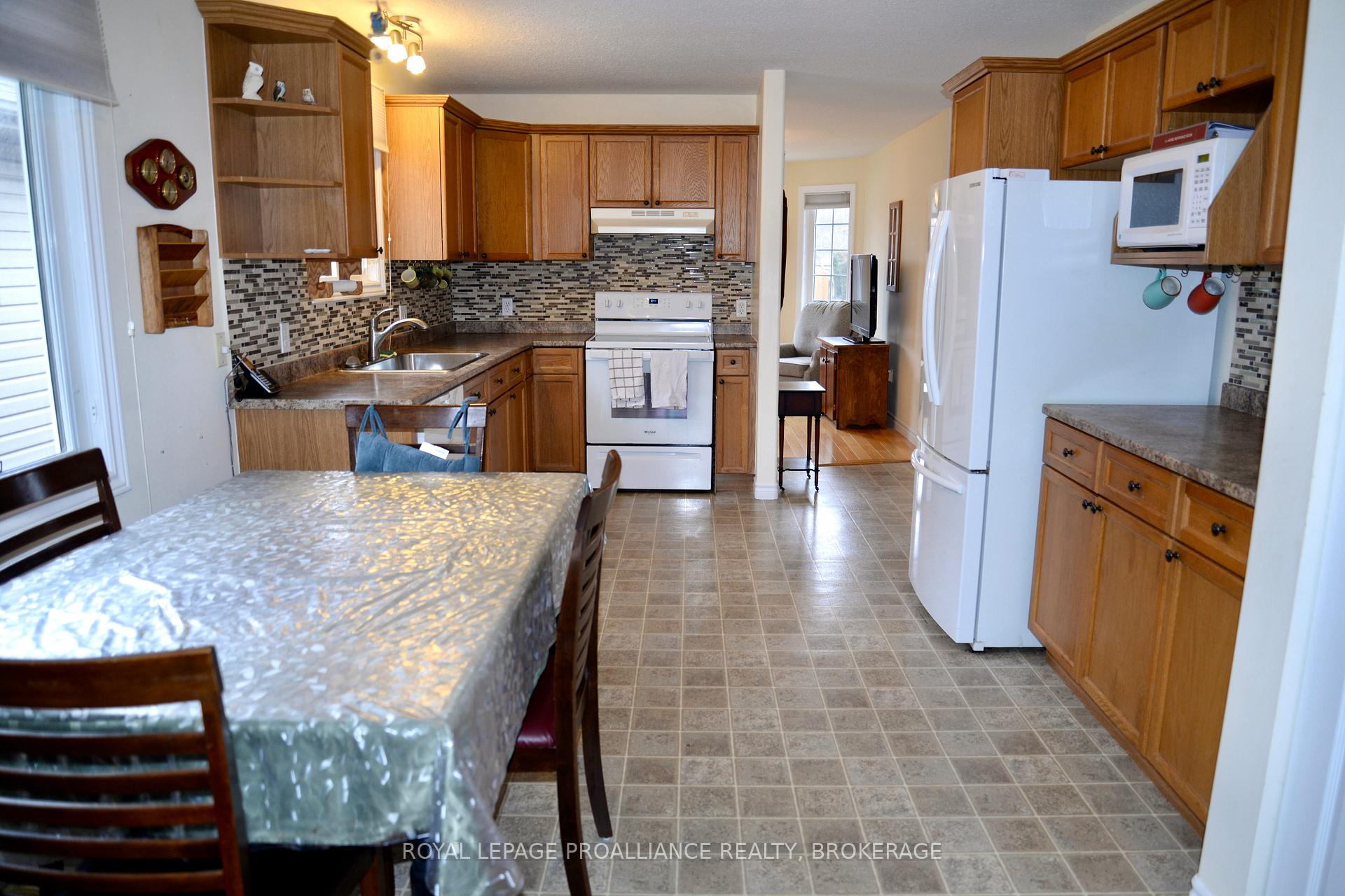 Photo 8 of 752 Tanner Drive, Kingston, East Gardiners Rd — HOMEH