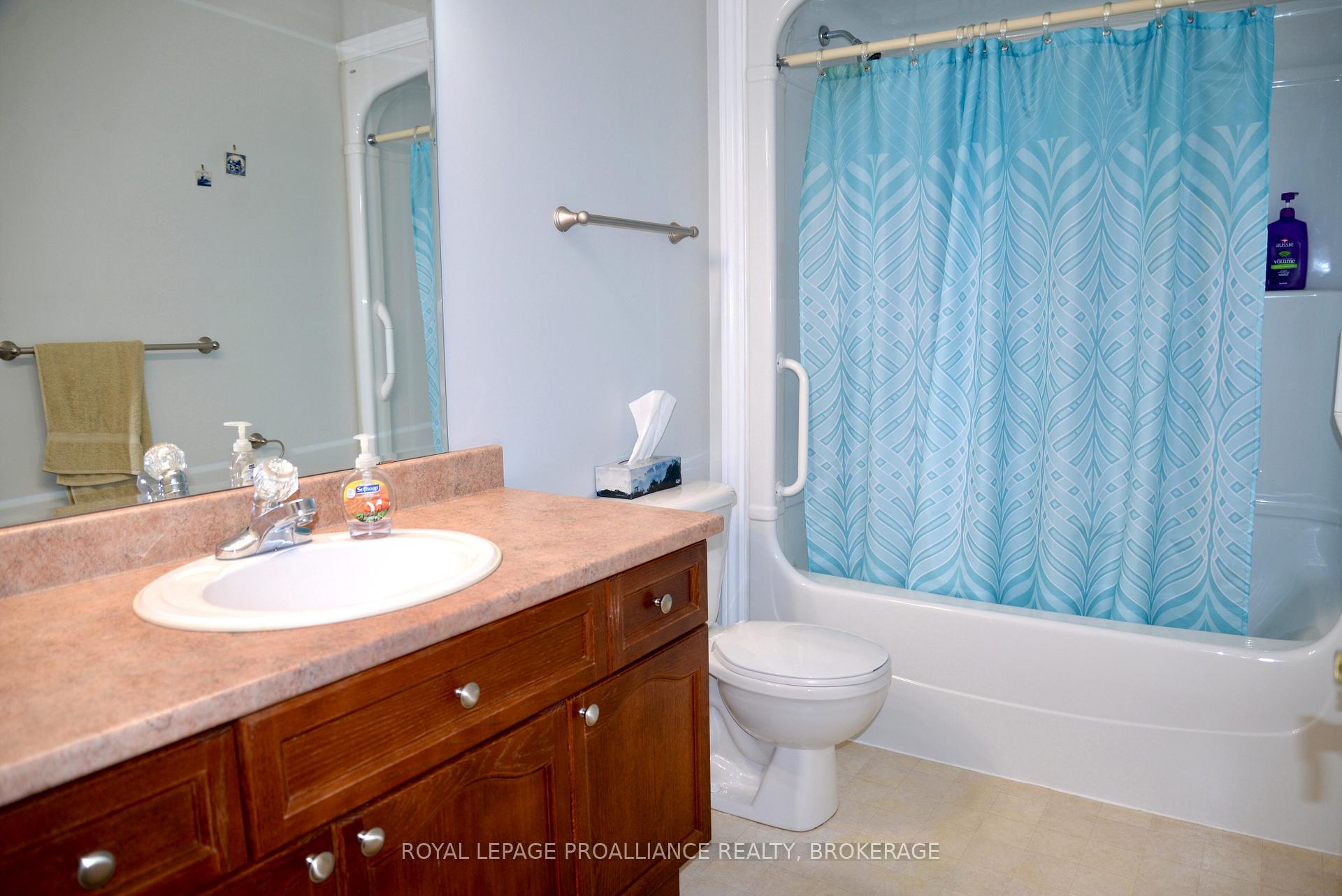 Photo 14 of 752 Tanner Drive, Kingston, East Gardiners Rd — HOMEH