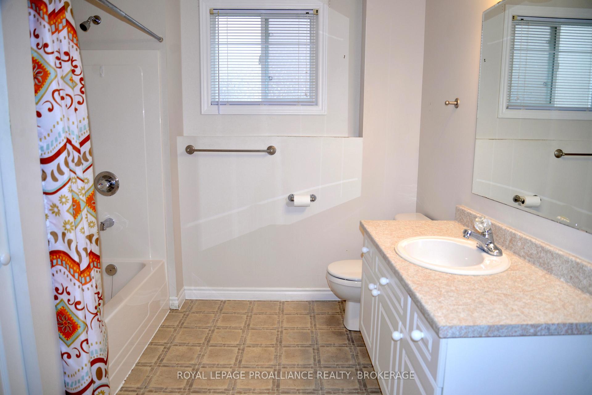 Photo 26 of 752 Tanner Drive, Kingston, East Gardiners Rd — HOMEH