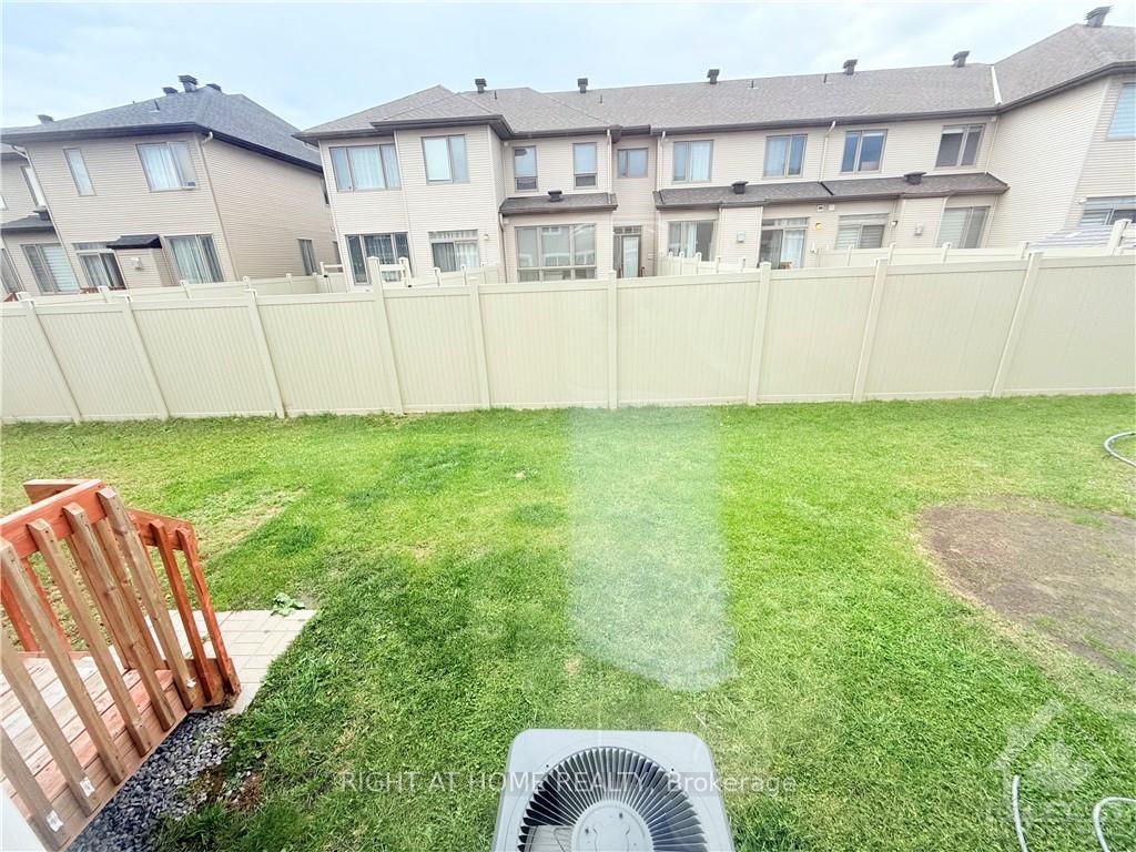 Photo 19 of 106 Lanceleaf Way, Ottawa, Kanata - Emerald Meadows/Trailwest — HOMEH