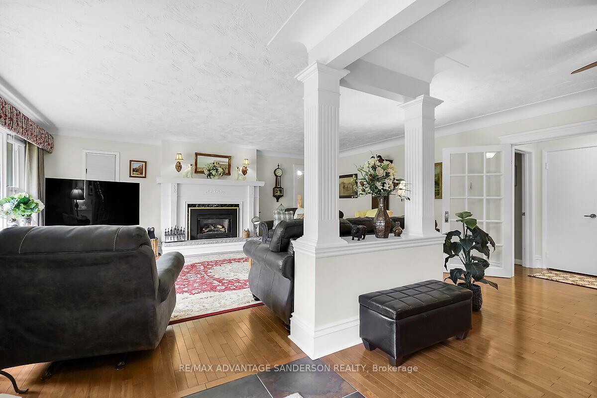 Photo 17 of 8 Currie Court, Middlesex Centre, Poplar Hill — HOMEH