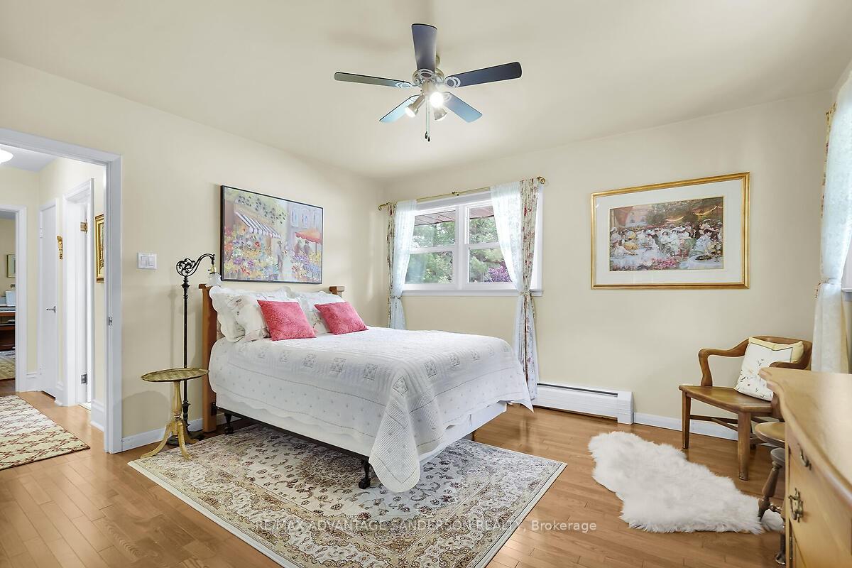 Photo 31 of 8 Currie Court, Middlesex Centre, Poplar Hill — HOMEH