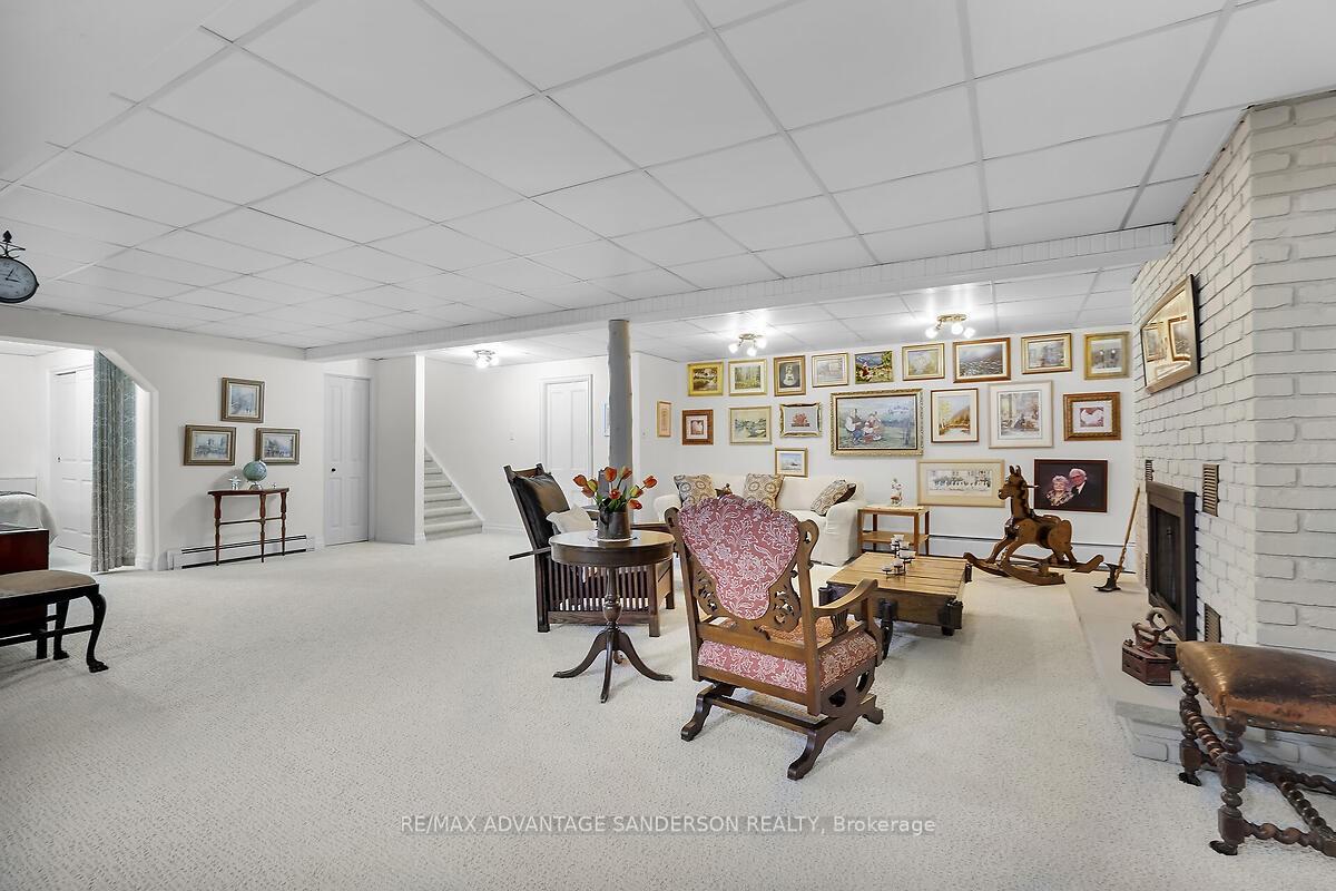 Photo 37 of 8 Currie Court, Middlesex Centre, Poplar Hill — HOMEH