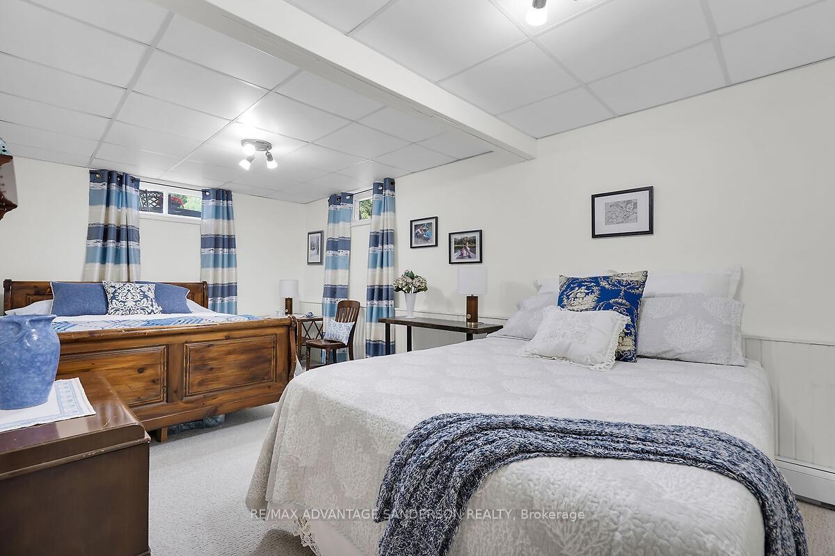 Photo 41 of 8 Currie Court, Middlesex Centre, Poplar Hill — HOMEH