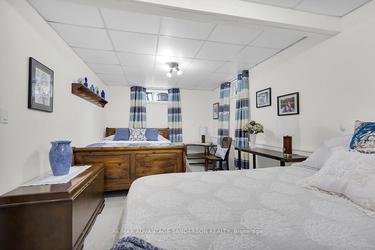 Photo 42 of 8 Currie Court, Middlesex Centre, Poplar Hill — HOMEH