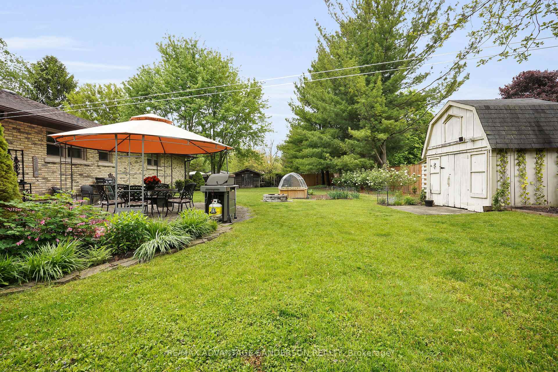 Photo 48 of 8 Currie Court, Middlesex Centre, Poplar Hill — HOMEH