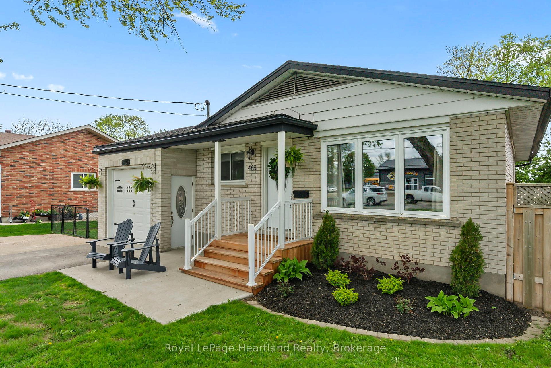 Photo 2 of 465 Main Street W, Minto — HOMEH