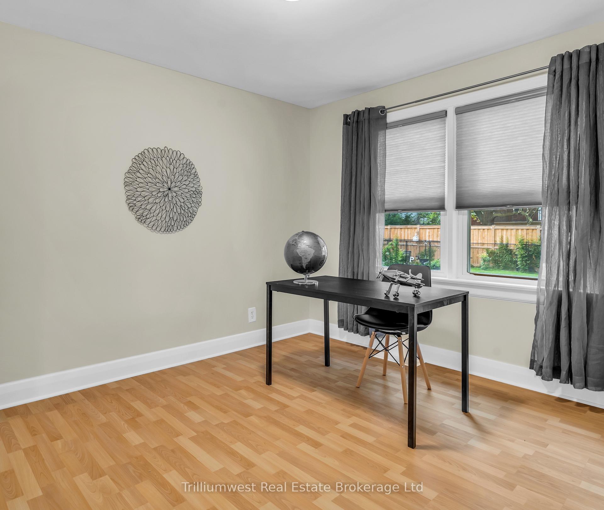 Photo 11 of 126 Melrose Avenue, Kitchener — HOMEH