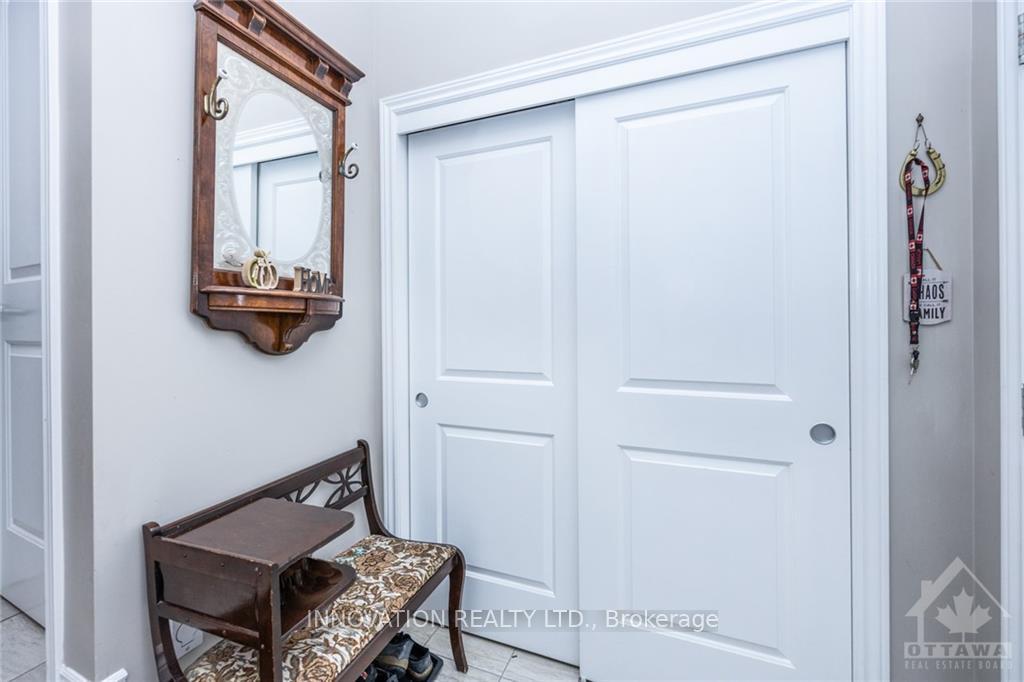 Photo 5 of 243 Tim Sheehan Place, Ottawa, Kanata - Emerald Meadows/Trailwest — HOMEH