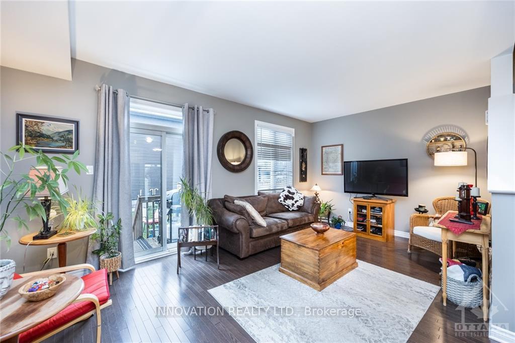 Photo 9 of 243 Tim Sheehan Place, Ottawa, Kanata - Emerald Meadows/Trailwest — HOMEH