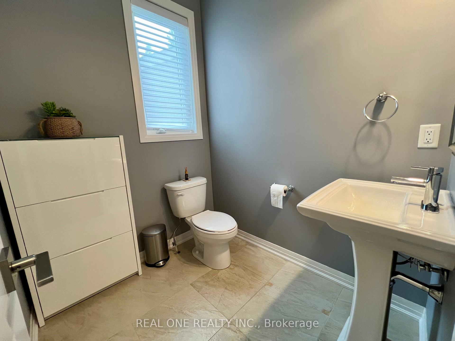 Photo 6 of 47 Upper Mount Albion Road, Hamilton, Stoney Creek Mountain — HOMEH