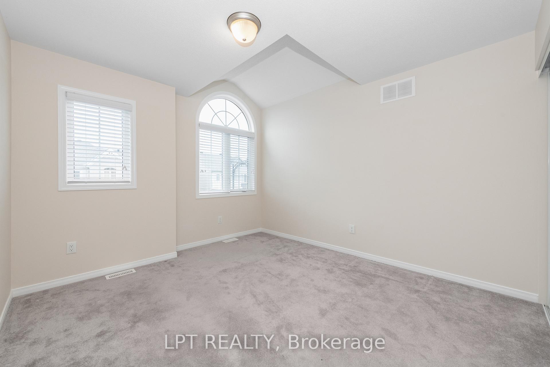 Photo 19 of 618 Silver Spruce Way, Ottawa, Kanata - Emerald Meadows/Trailwest — HOMEH