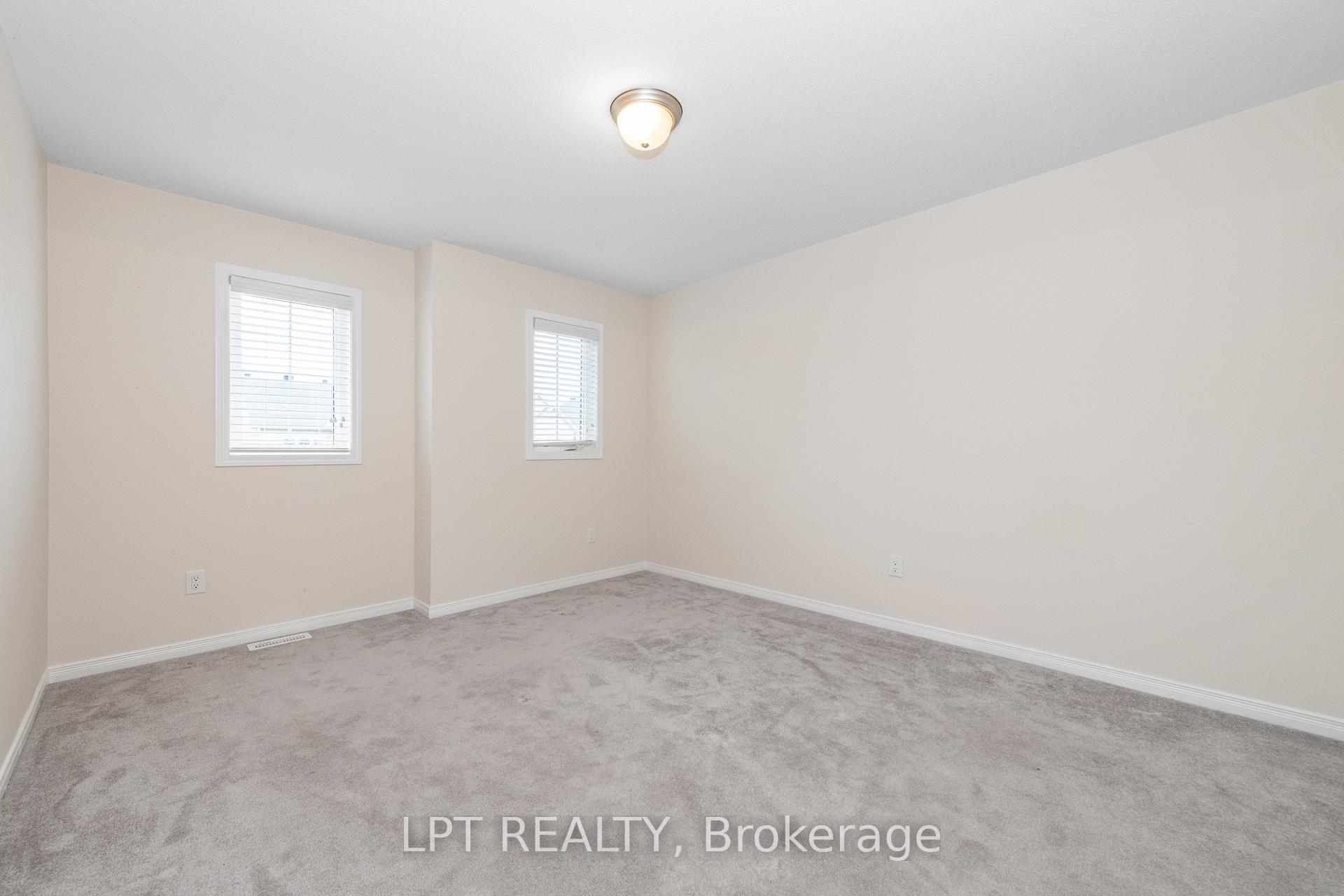 Photo 21 of 618 Silver Spruce Way, Ottawa, Kanata - Emerald Meadows/Trailwest — HOMEH