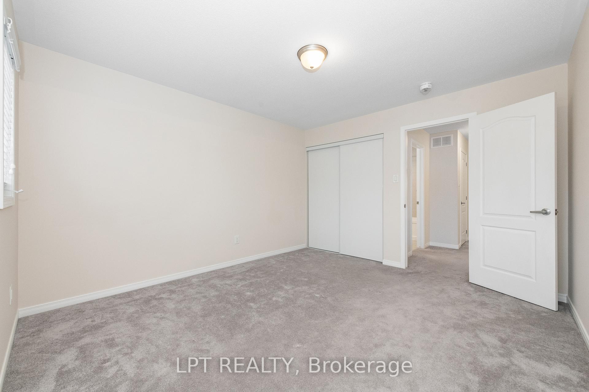 Photo 22 of 618 Silver Spruce Way, Ottawa, Kanata - Emerald Meadows/Trailwest — HOMEH