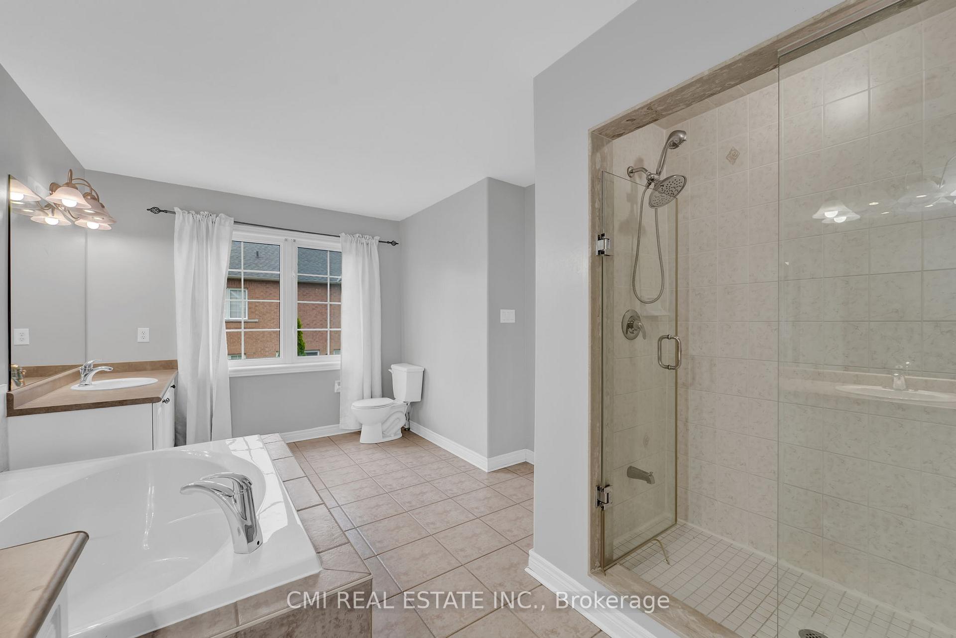 Photo 37 of 32 Hislop Drive, Markham, Box Grove — HOMEH